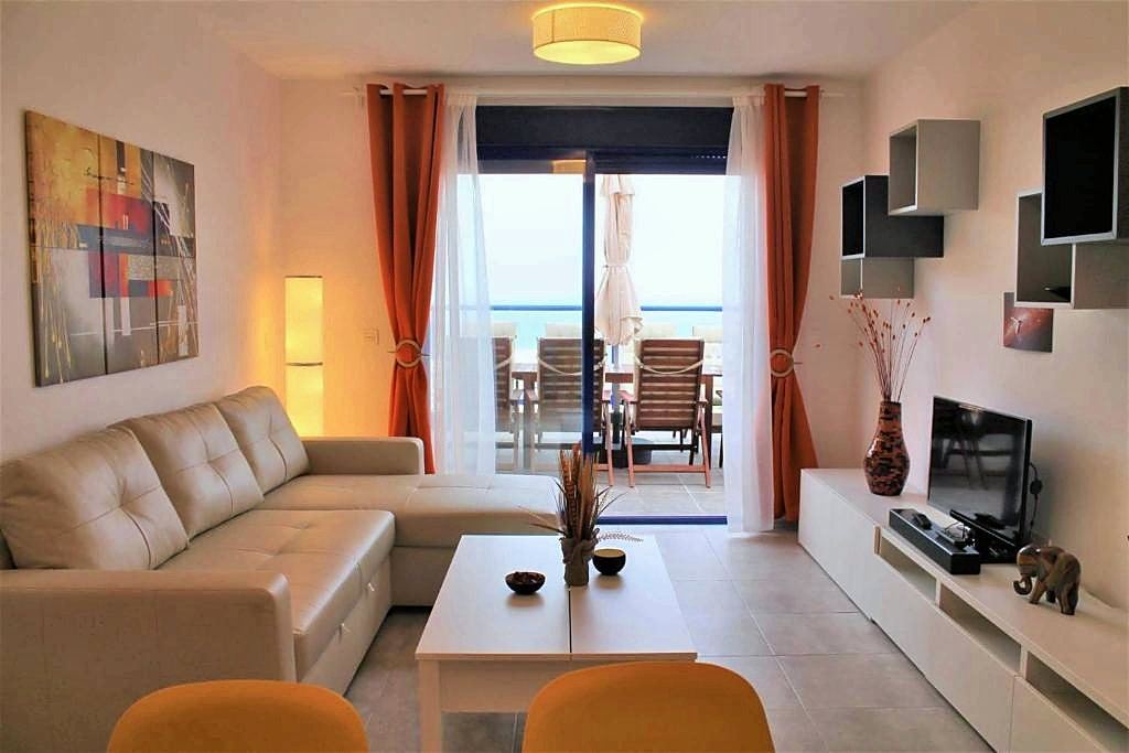 Living room opening onto the terrace